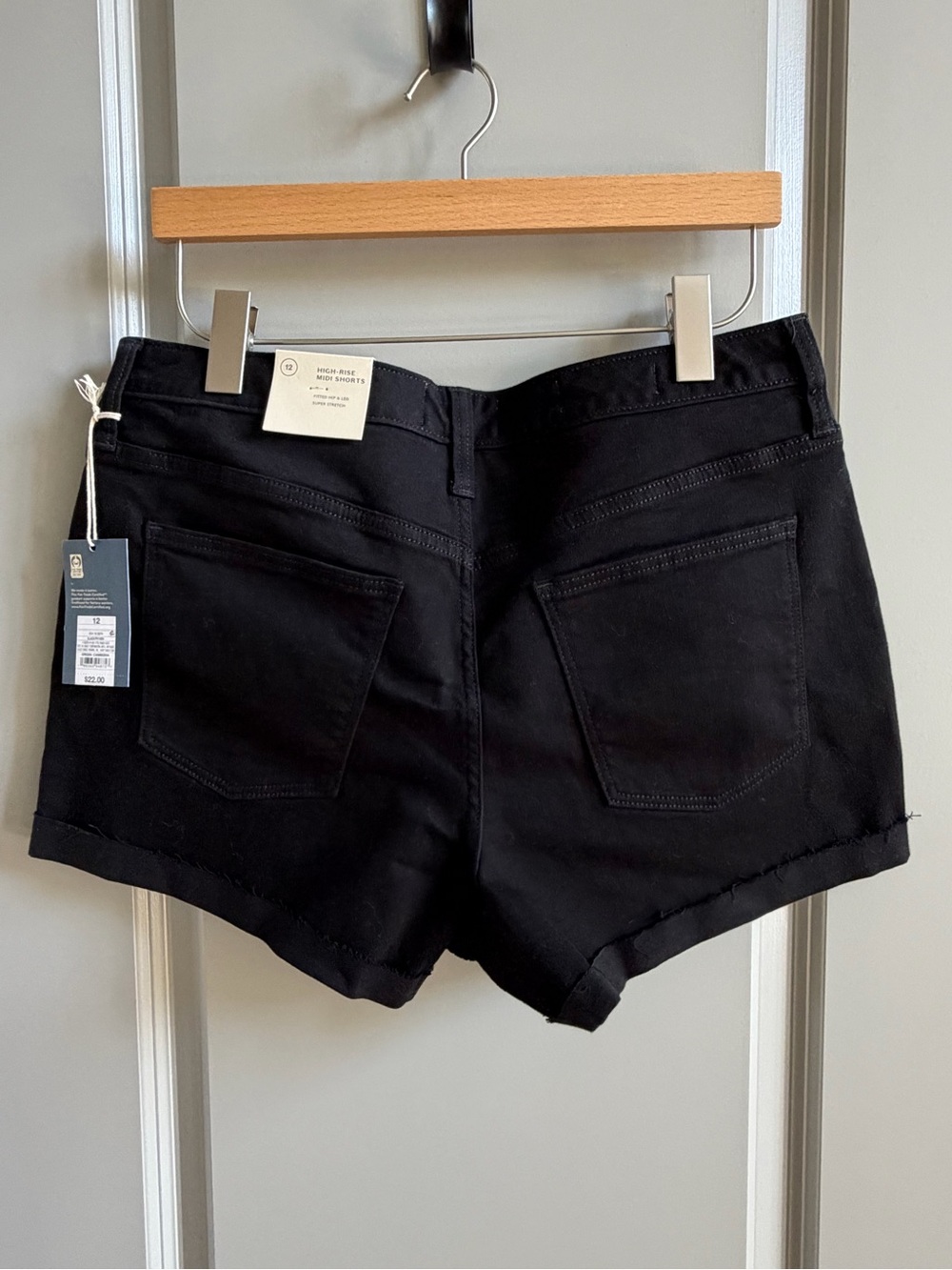 Universal Thread High Rise Midi Short - Picture 2 of 2